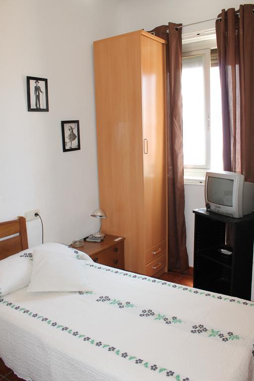Hostal Graciela Madrid Exterior photo